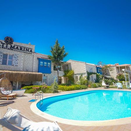 Alacati Marina Palace Εξωτερικό φωτογραφία