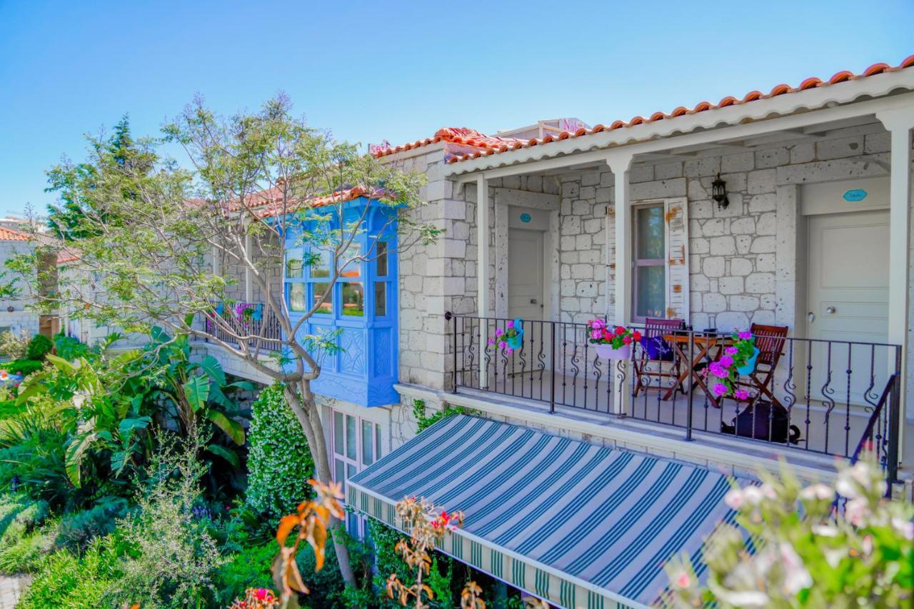 Alacati Marina Palace Εξωτερικό φωτογραφία