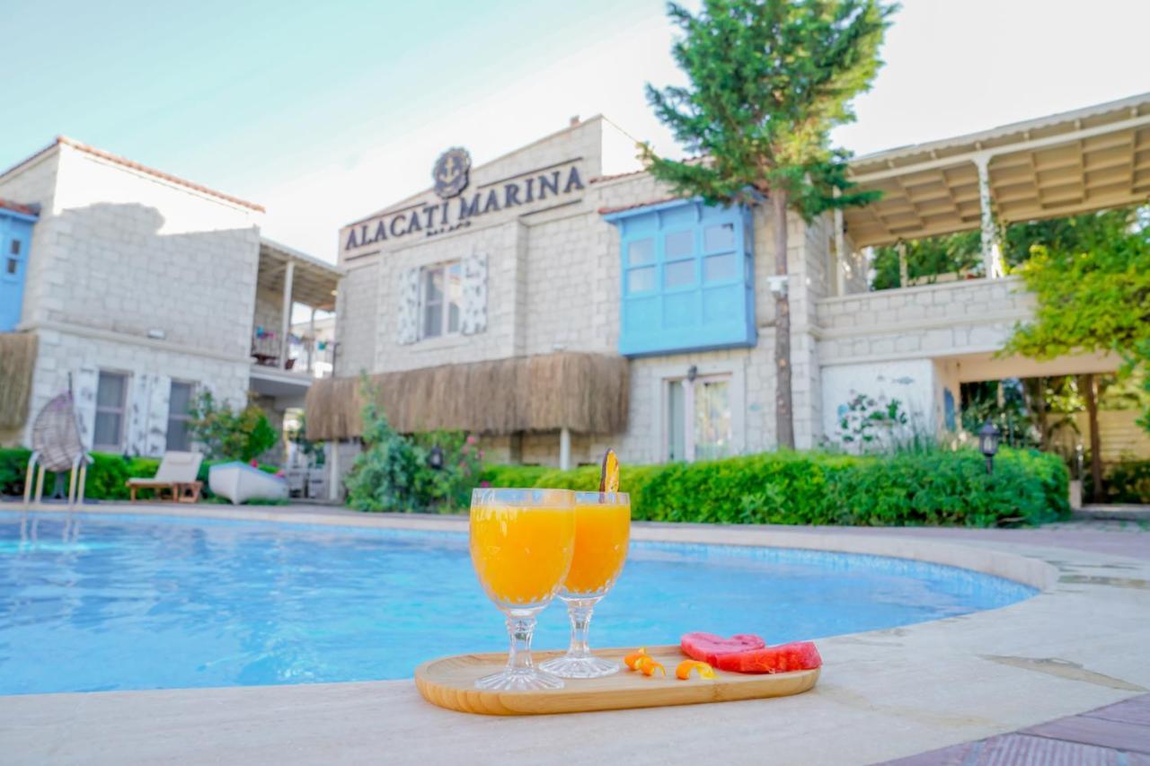 Alacati Marina Palace Εξωτερικό φωτογραφία