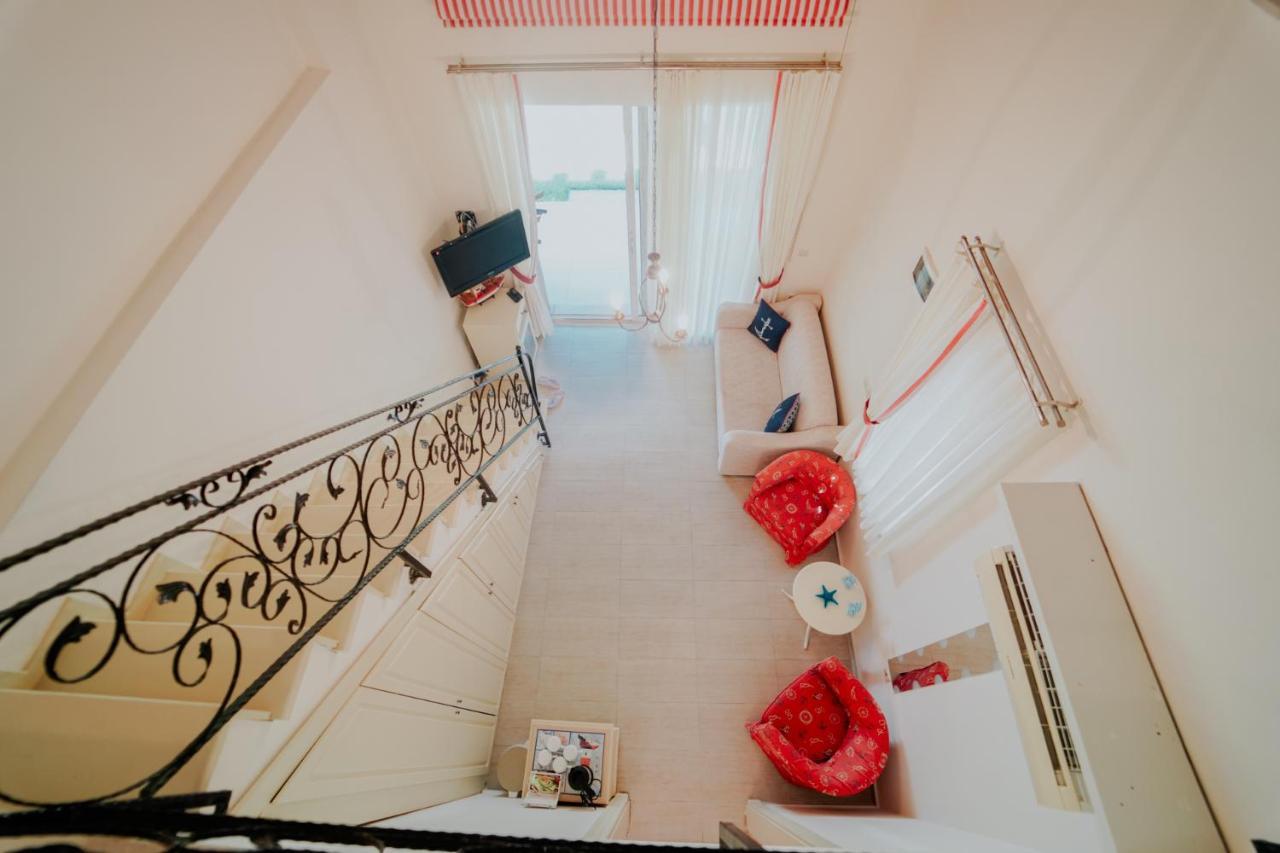 Alacati Marina Palace Εξωτερικό φωτογραφία